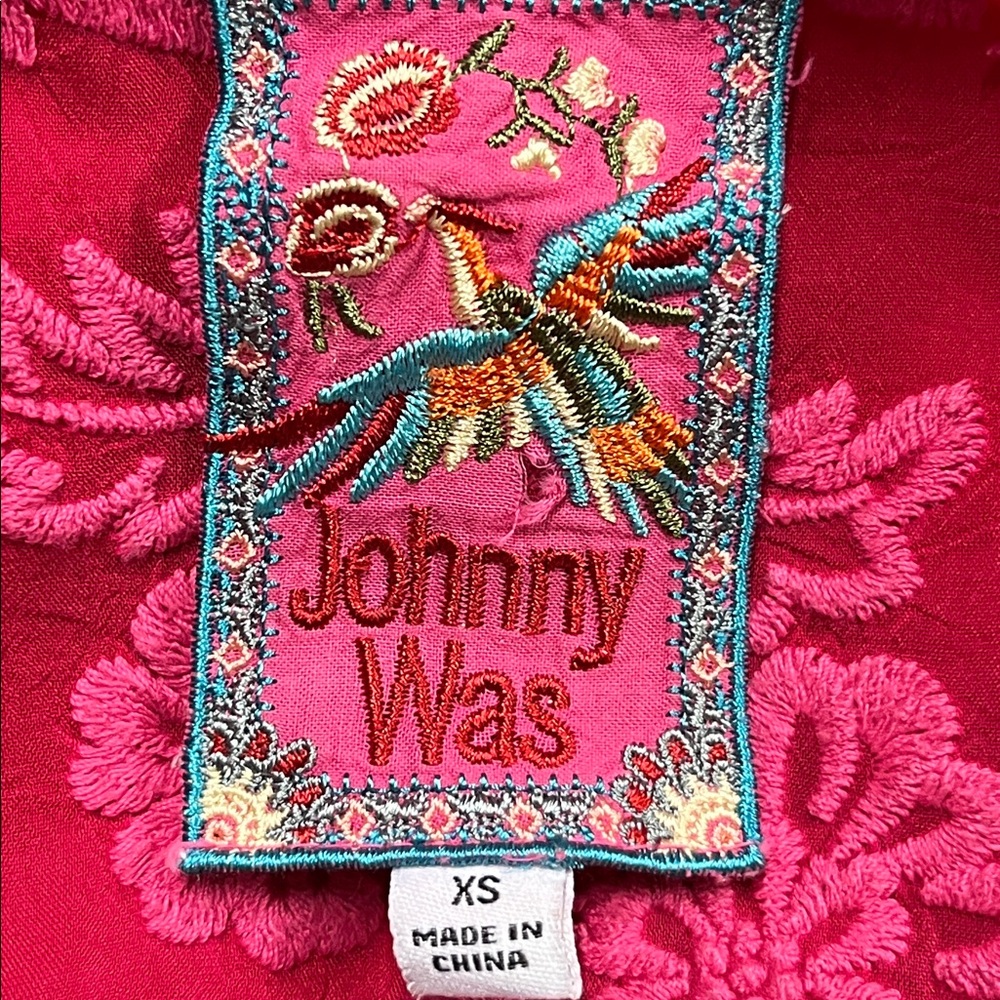 JOHNNY WAS "Midge" Boho Resort Wear Hippie-Chic Magenta Floral Embroidery Top XS - Picture 3 of 16